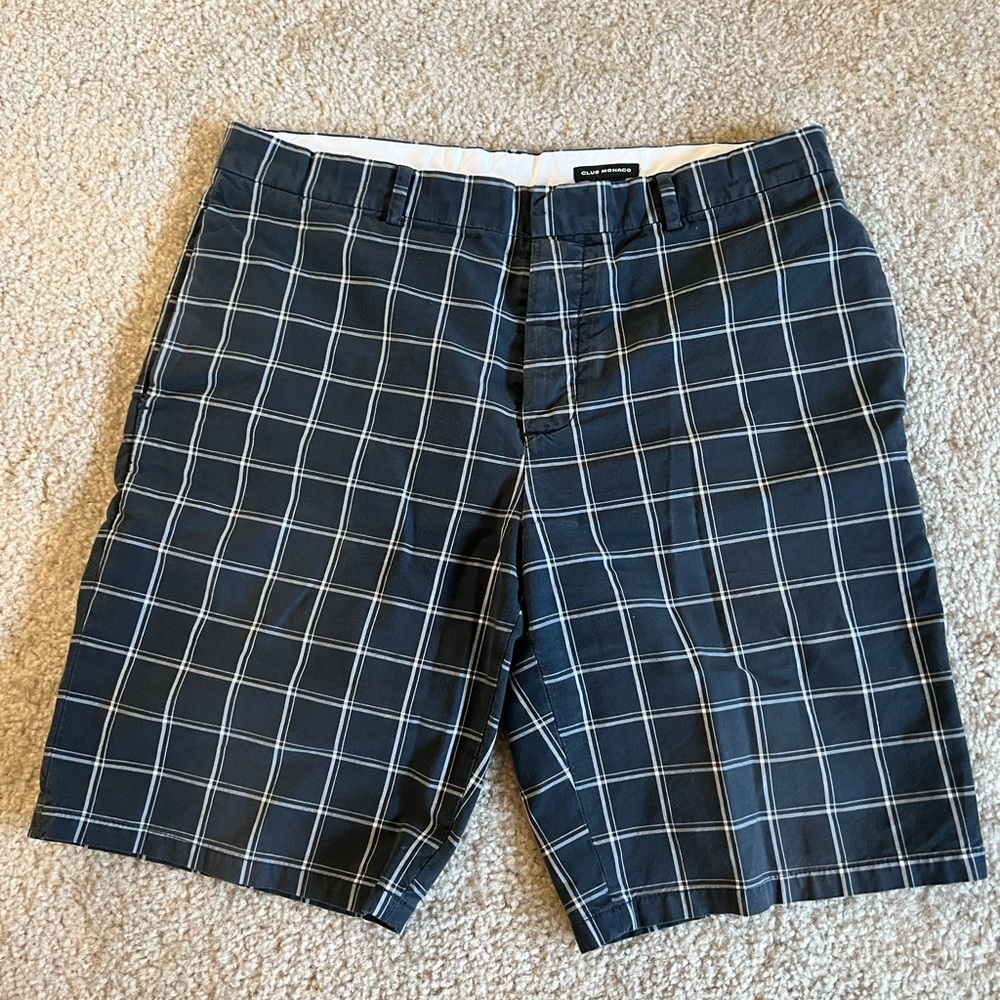 Club Monaco Shorts (Men’s, Waist 31)